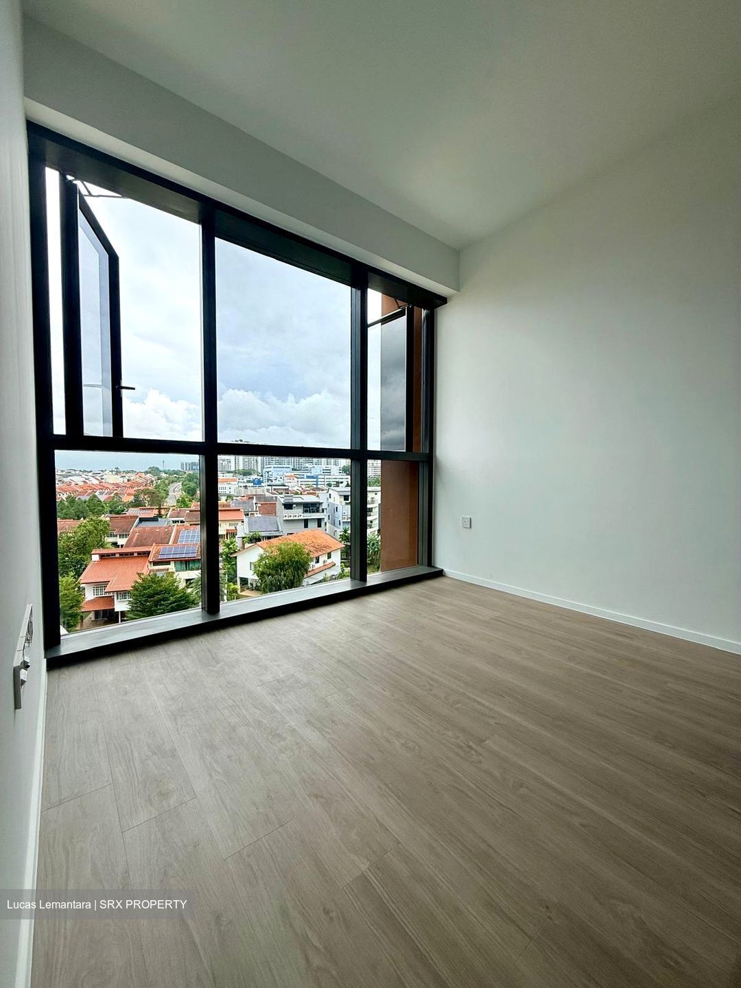 Amo Residence (D20), Apartment #584920801